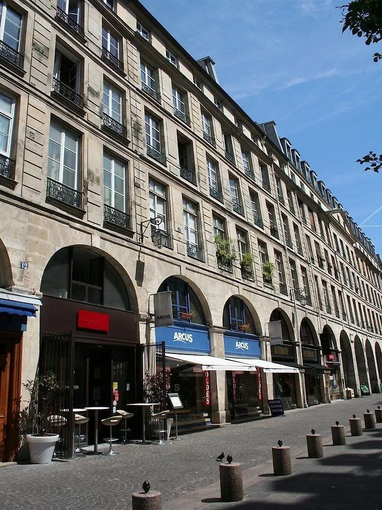 Hotel My In Louvre